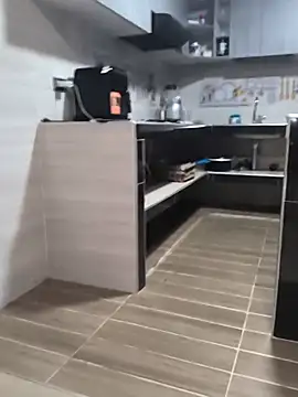 EmiliaRainboow live