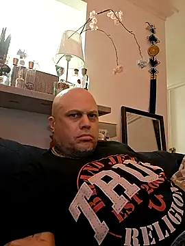 Auhenri25 live
