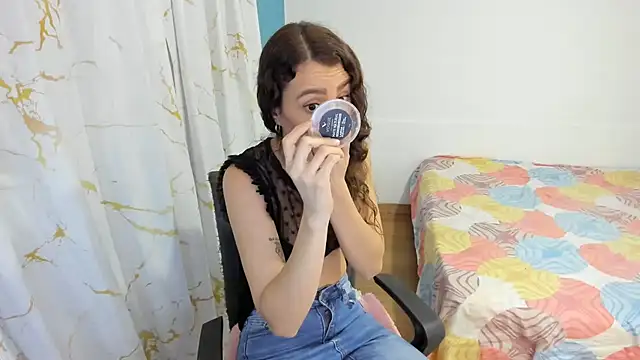 RachelJones_ live