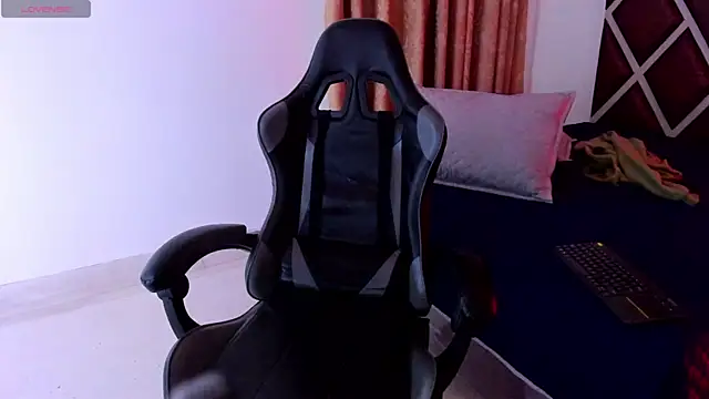 Ithan_Hott live