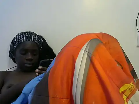 Naughty_Bellah live