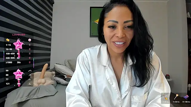 CindyWilliams_ live