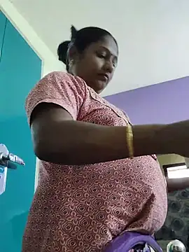yamini1431 live