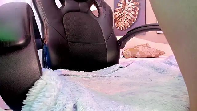 charlotte_bluee live