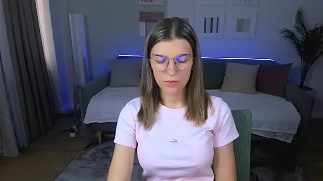 AnnaThorne live