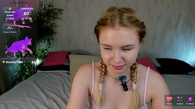 Linda__Bloom live