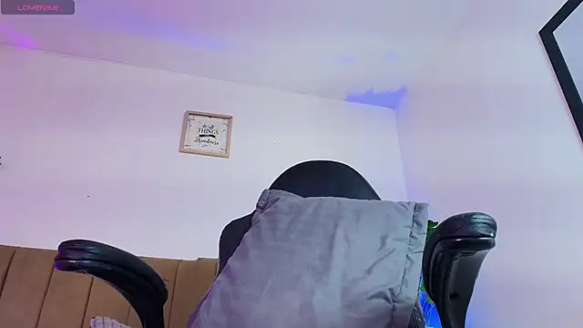 Nikkenyx live