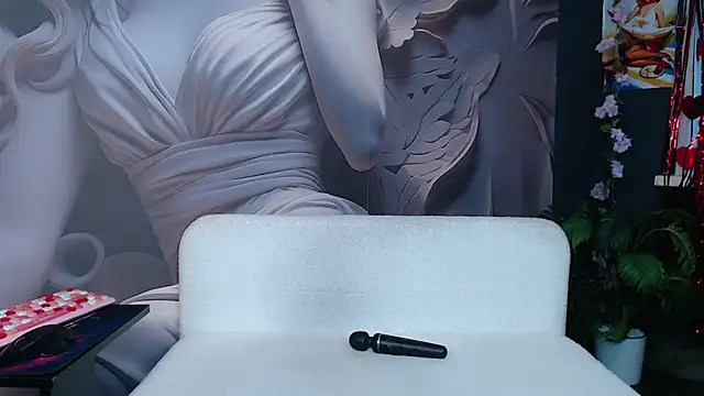 MommyMila84 live