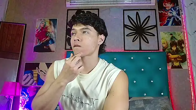 LiamAndrewzz live