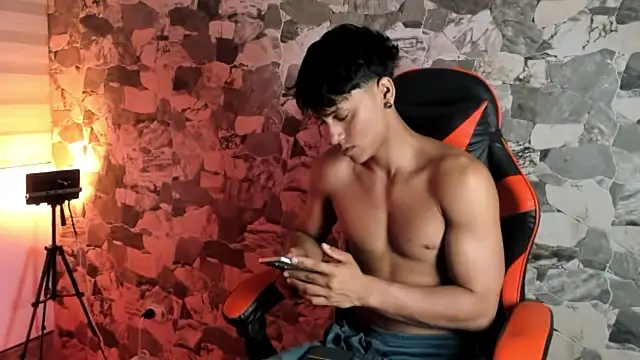 ZYZZ1312 live