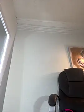 Adeline_1 live