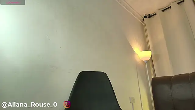 Aliana_Rouse live