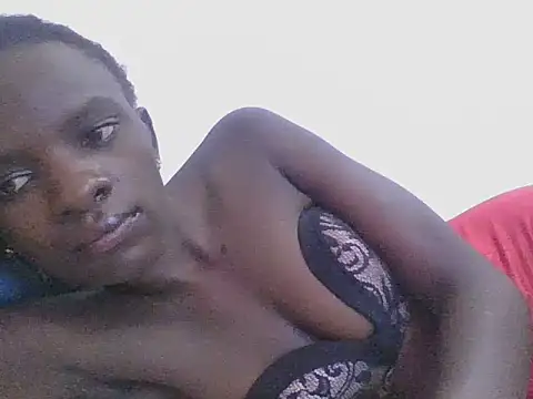 ebonypetite2 live