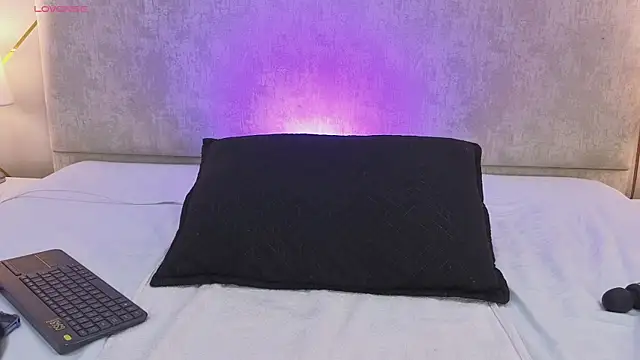 Sammi_Evanns live