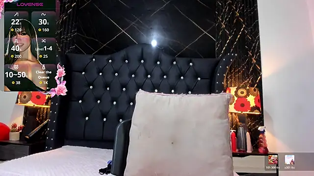 Sara-Smith- live