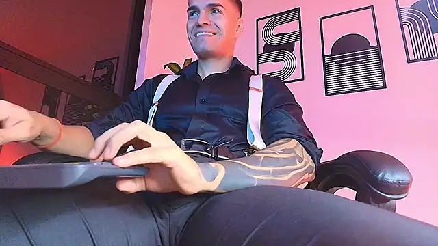 ALPHA_DOMINUS_ live