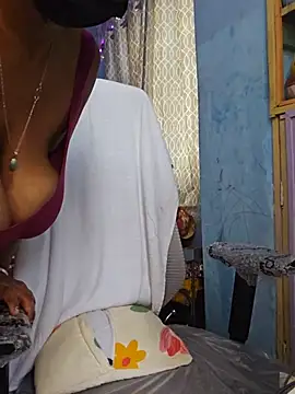 Desi_Maya69 live