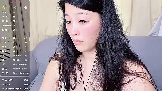 Tavie1744 live