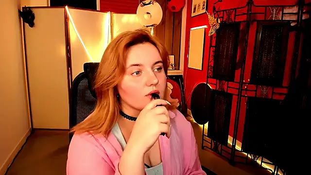 KathyBriggs live