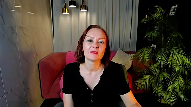 NikaGentle live