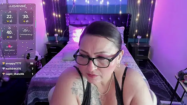 Ivonnee__ live