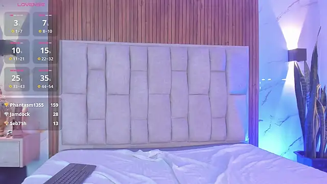 SckarletBloom live