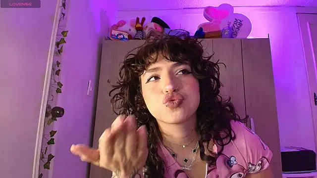 valenor_ live