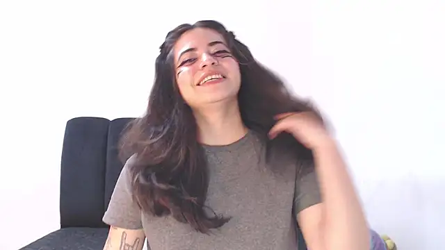 Annagoth_ live