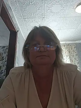 MilashkaCutie50 live