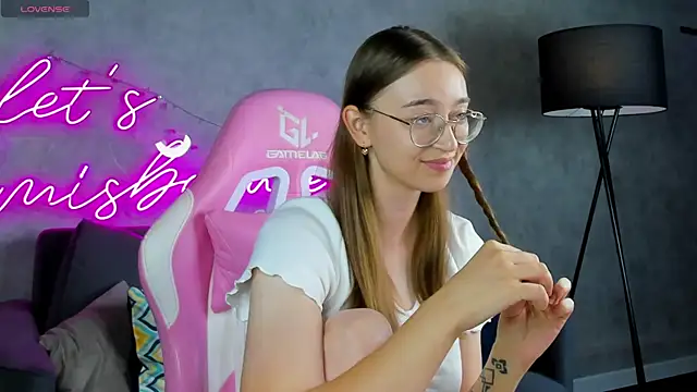 Lucy_Green live