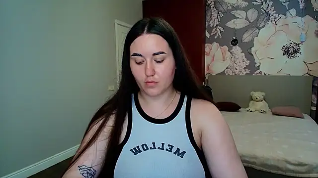 Roxie_Bradley live