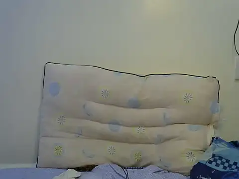 Naughty_Bellah live