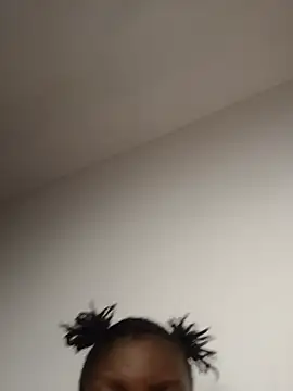 pretty_bitch01 live