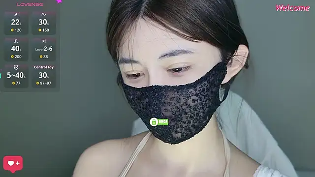 476952- live