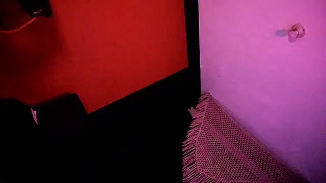 PervertedMissCloe live
