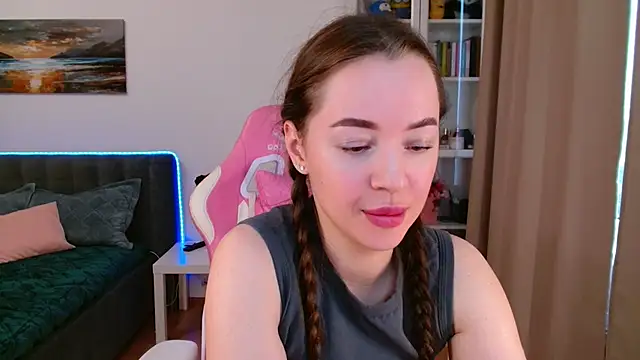 Eva_Allen live