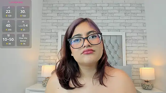EvaSterling live