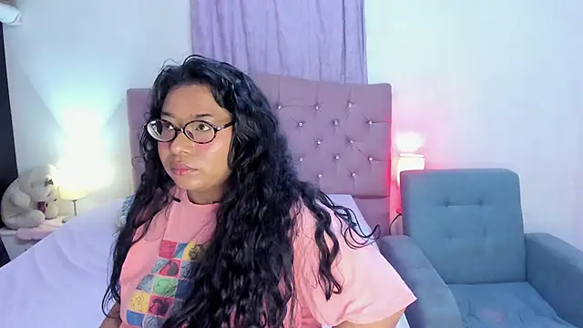 Latinabombsheell live