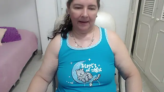 leonela_69 live