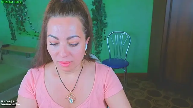 Zoe_Zephyr live