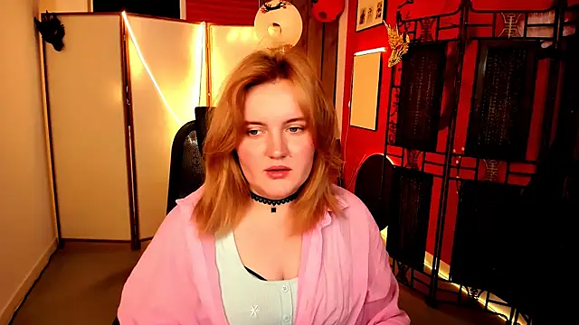 KathyBriggs live