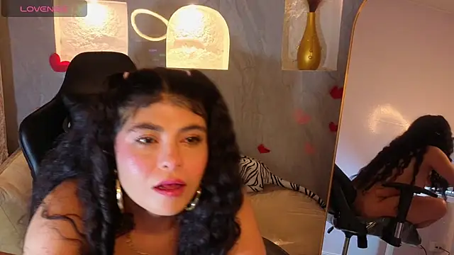 Nyx_moon_v live