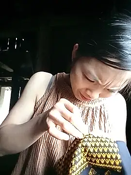 ngan-cute live