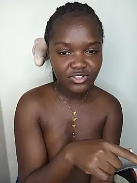little_creamy live