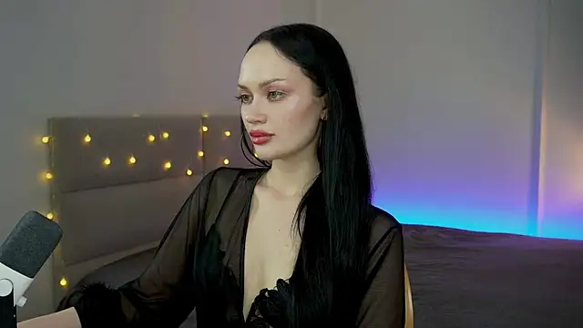 QueenAliss live