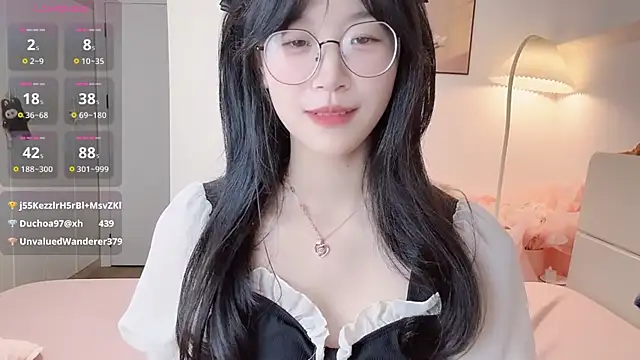 Luminous4173 live