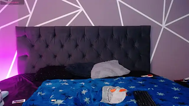 Violett1126 live