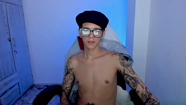 tylerrnova live