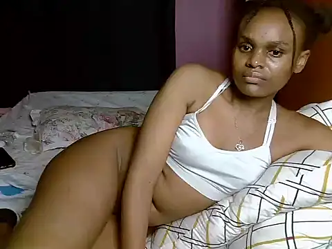 Queen_petite_ live