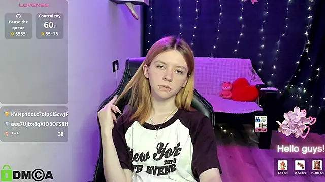 CarolInWonderland live